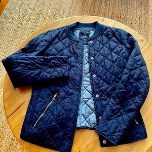 Ladies Gap Quilted Jacket